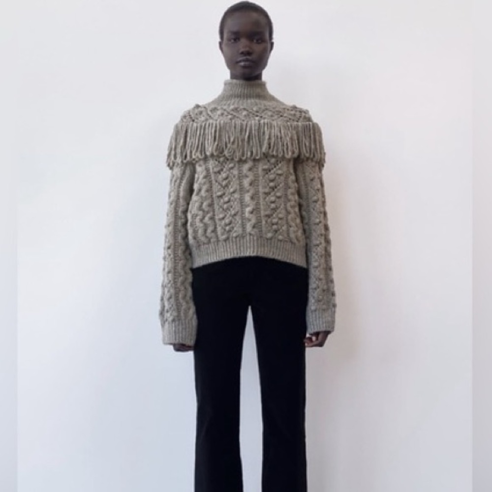 Zara Gray Chunky Cable Knit Cropped Fringe Turtle High Neck Fall Sweater (Small) - Picture 6 of 6